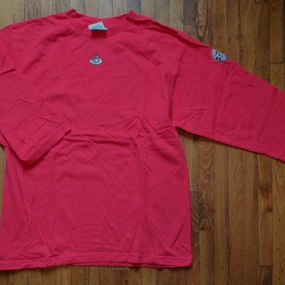 Bundle of Starbucks T-Shirts (Holiday) - Picture 13 of 14